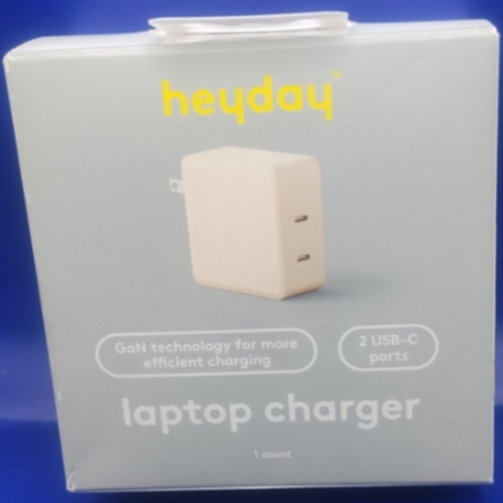 Heyday Cream Laptop Charger with USB-C Ports